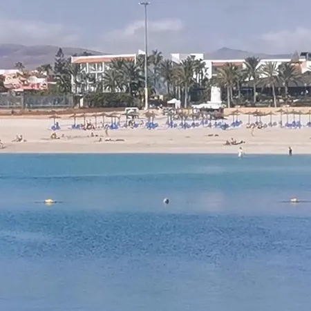 Caleta Paraiso 아파트 *